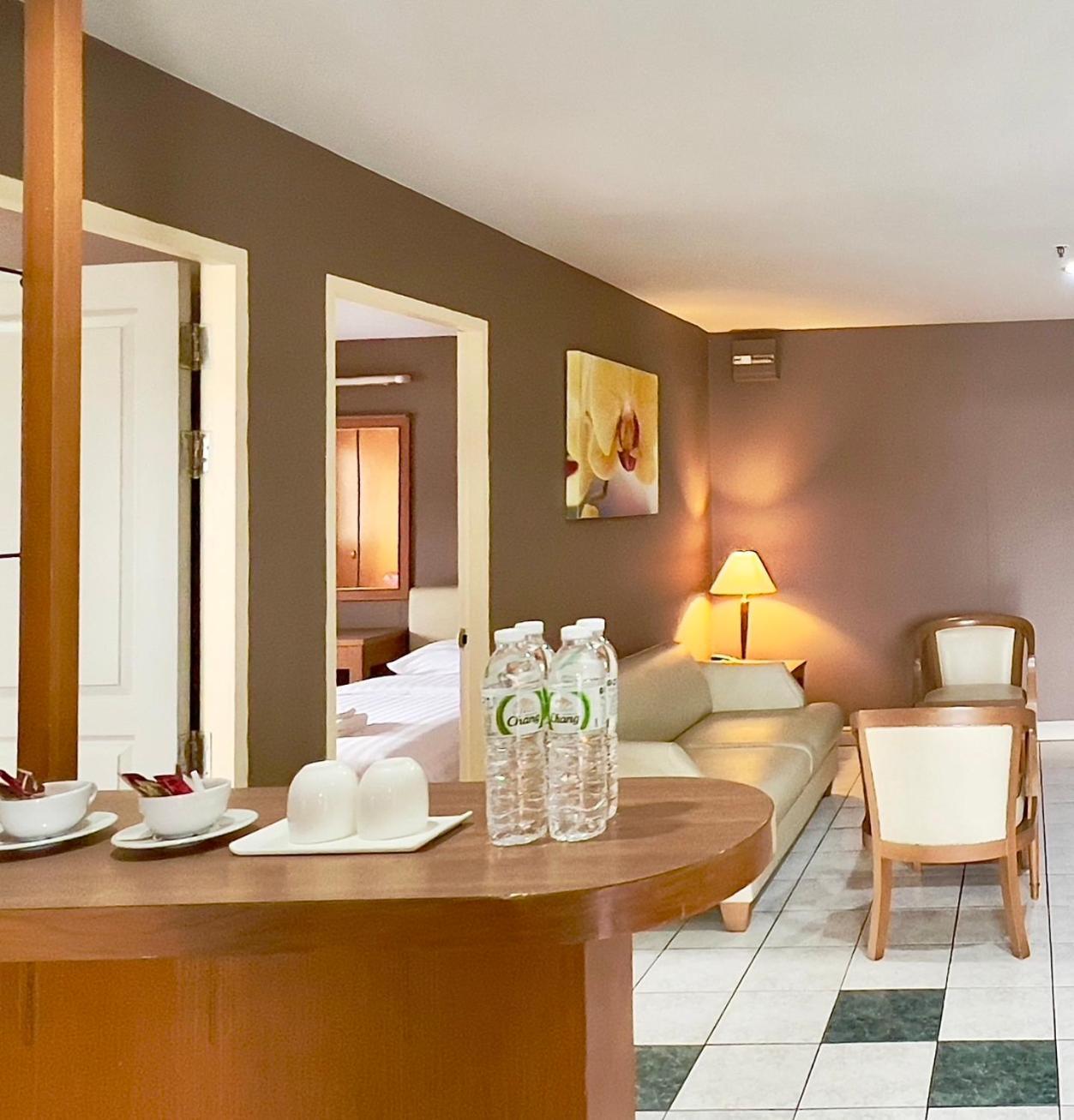 Bu Place Hotel Bangkok Extérieur photo